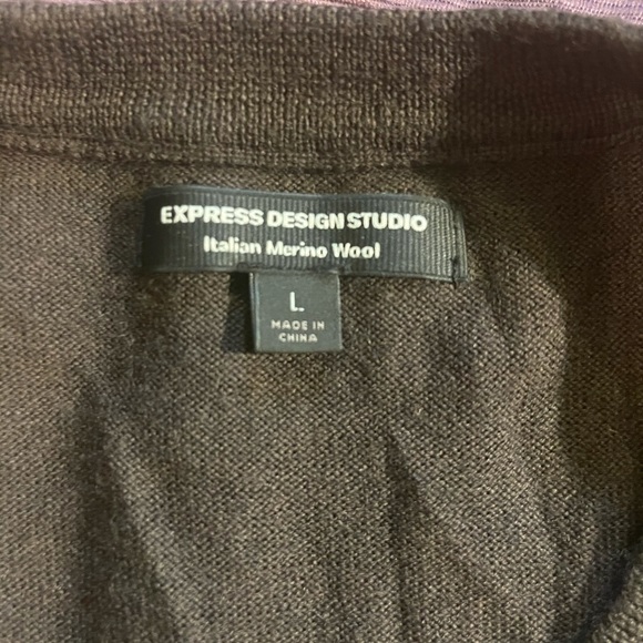 Brown Express Brand sweater - Picture 2 of 4